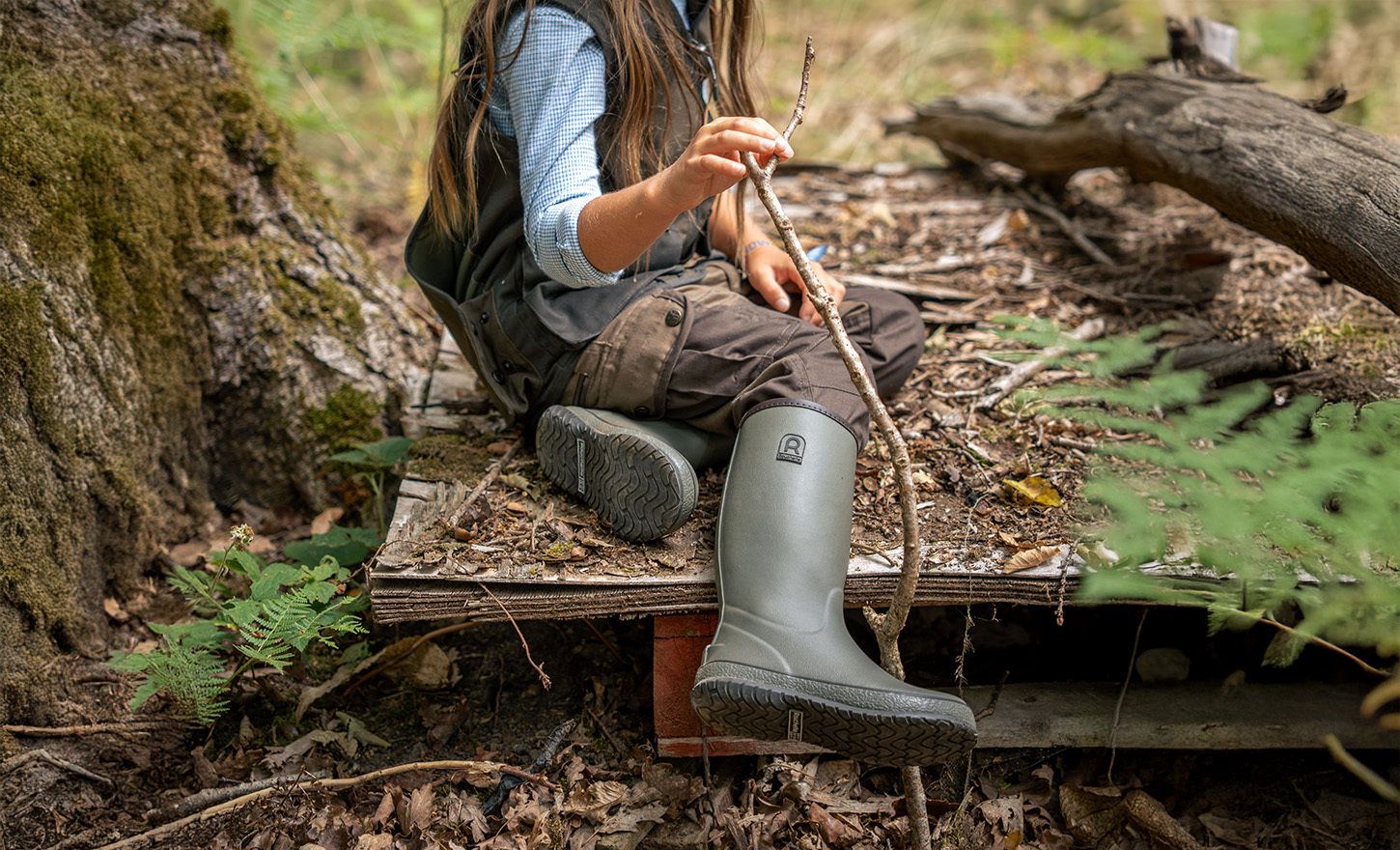 10ACTN KA-KAKI-SECONDARY-5-BOTTE-ENFANT-CHASSE