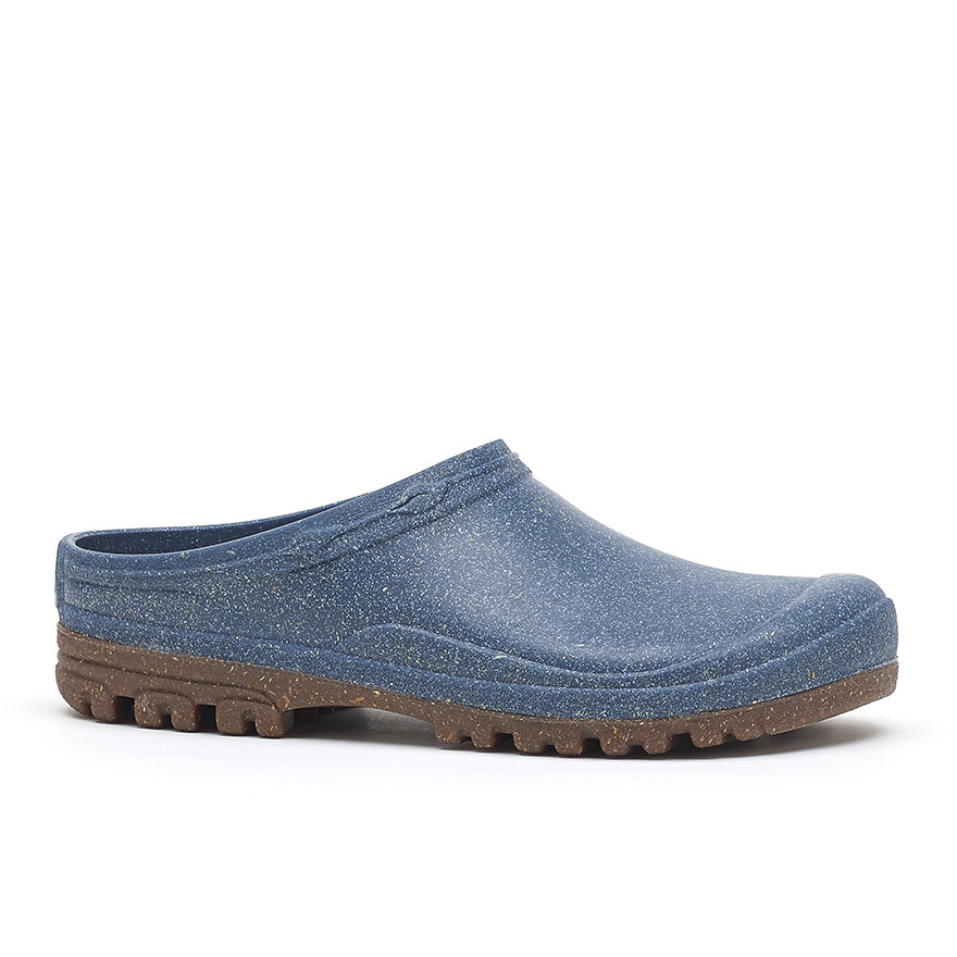 PEIPS18-BLEU-MARINE-PRIMARY-SABOT-JARDIN