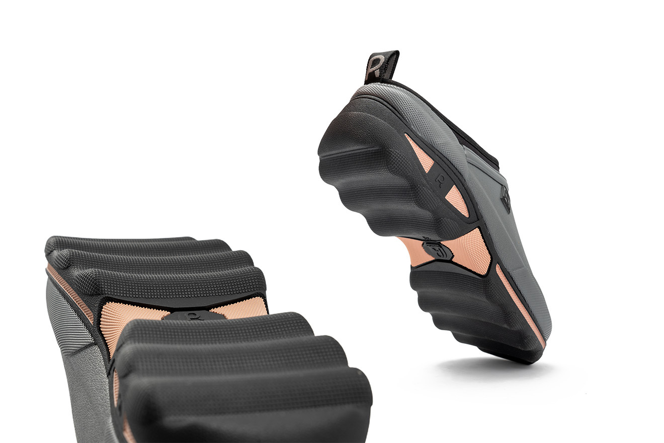 SABOTCLEANLADYG-GRIS-SECONDARY-4-SABOT-MULTIACT