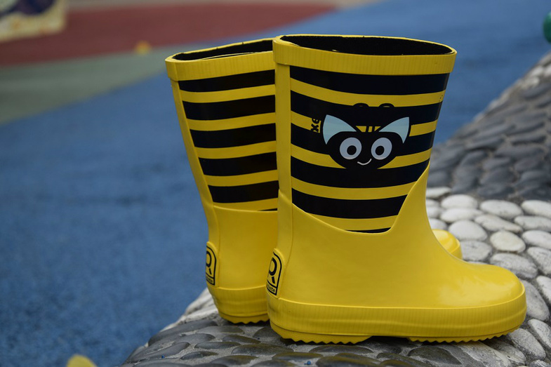 AXEL-JAUNE-SECONDARY-BOTTE-ENFANT