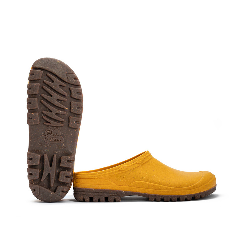 PEIPS25-MOUTARDE-SECONDARY-3-SABOT-JARDIN